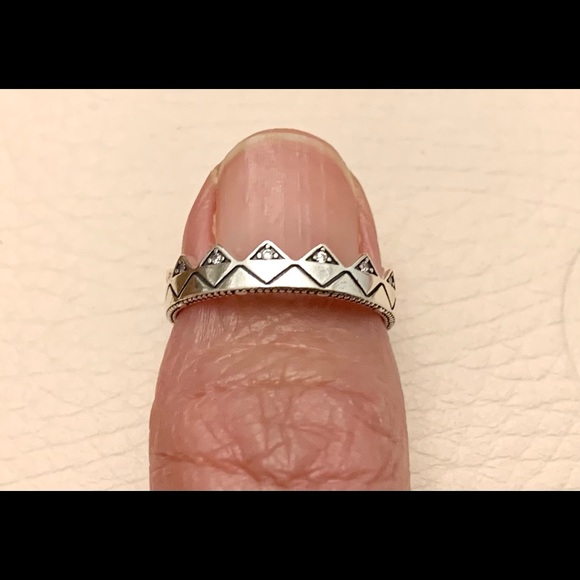 Pandora geometric crown ring, size 56 - Picture 4 of 4